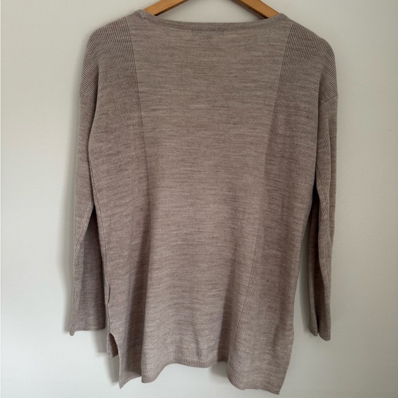 Napa Valley Cozy Beige Scoop Neck Knit High Low Sweater - Picture 3 of 8